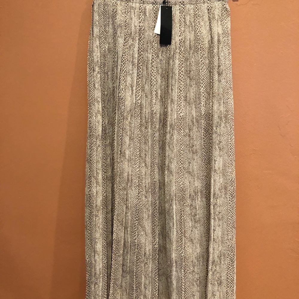 Banana Republic Pleated Maxi Skirt